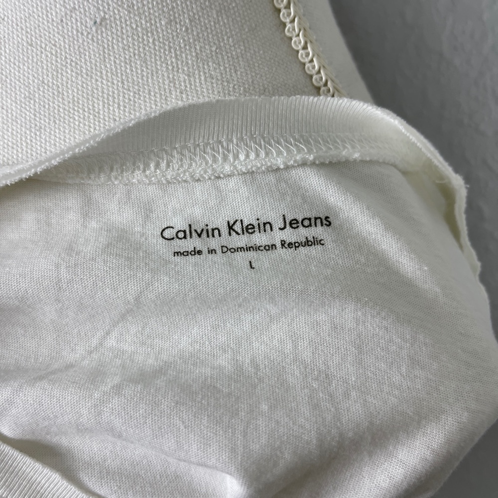 Calvin Klein Graphic T-shirt‎ - Picture 9 of 9